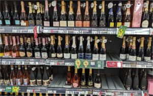 asdashelves (25% Off Wine at Asda)