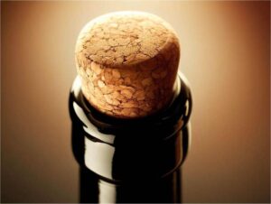 cork (UK Bulk Wine Bottlers Embrace Cork for Sustainability)