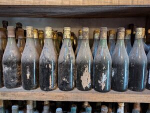 ageingwine (Reducing the Cost and Time of Wine Ageing?)