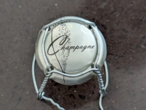 champagnecage (Champagne Cage)