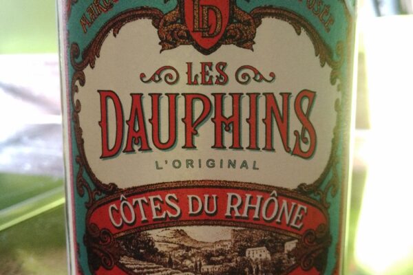 Les Dauphins Côtes du Rhône White