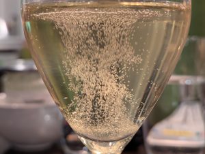 cremntbubbles (Moillard Crémant de Bourgogne Chardonnay)